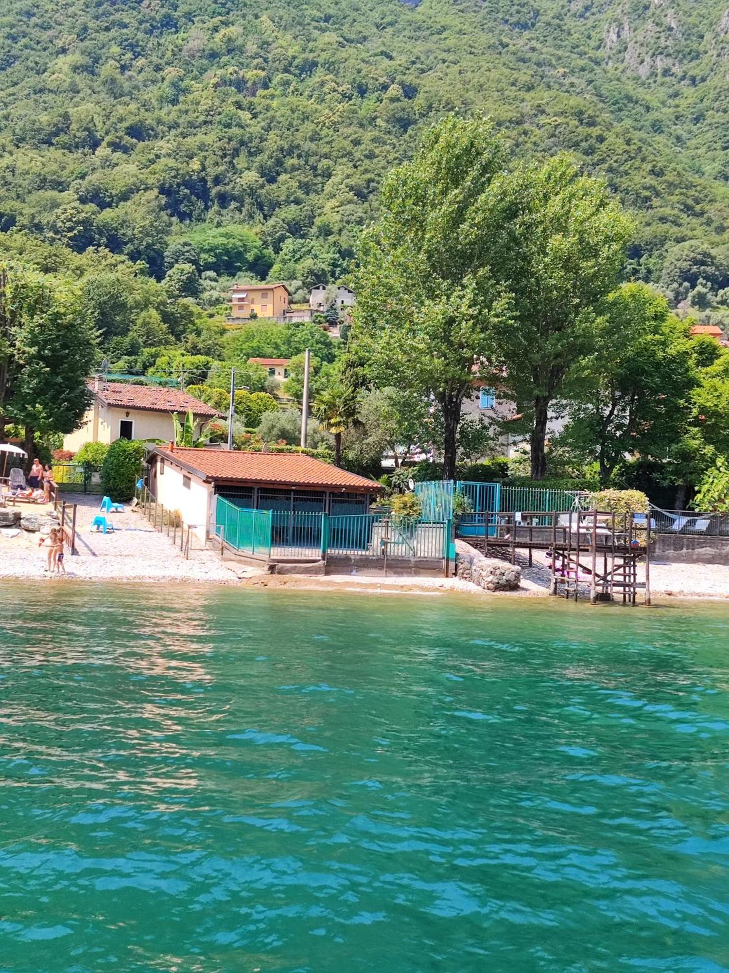 Como Lakeside Cottage - Lakefront Private Garden With Private Access To The Lake Onno المظهر الخارجي الصورة